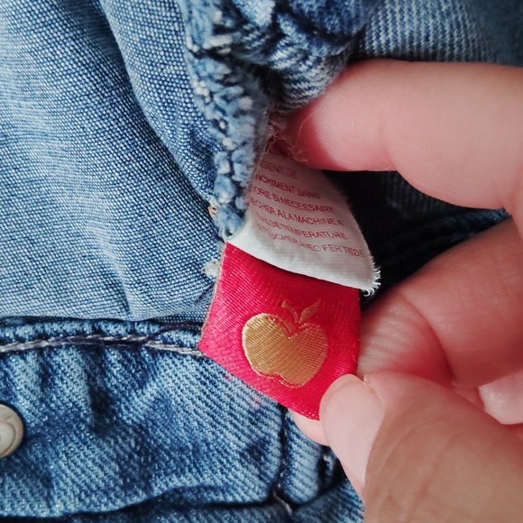 Apple Bottom Sleeveless Cropped Medium-Wash Denim Vest Size Medium - Picture 10 of 10